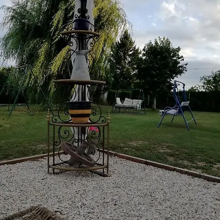 The Studio, * Saint-Rabier